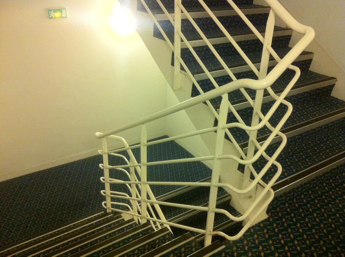 Ibis Budget Bezons Esterno foto