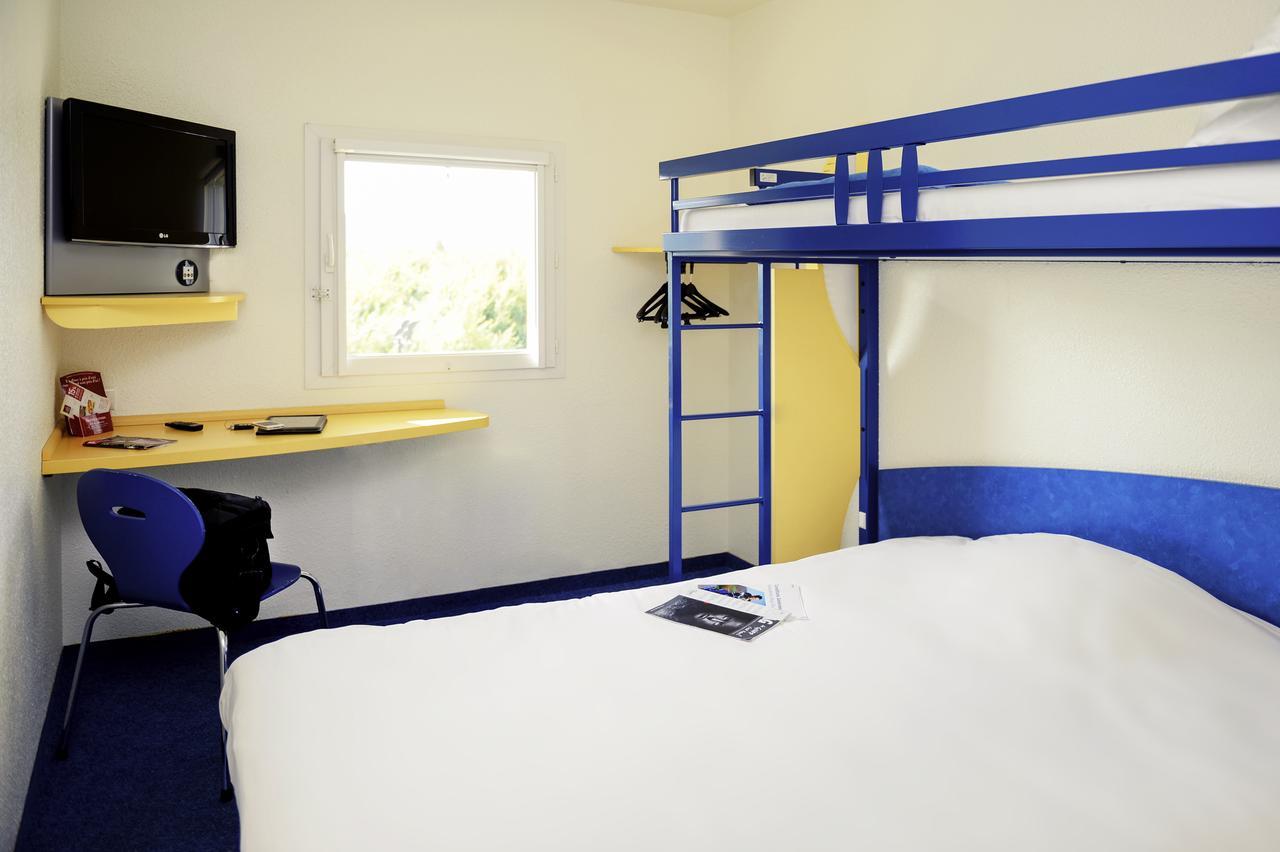 Ibis Budget Bezons Esterno foto