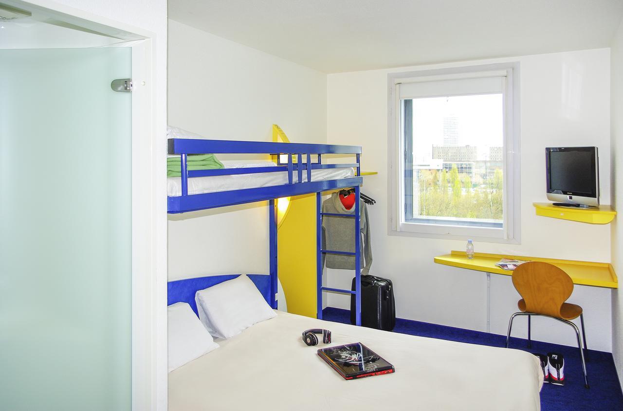 Ibis Budget Bezons Esterno foto