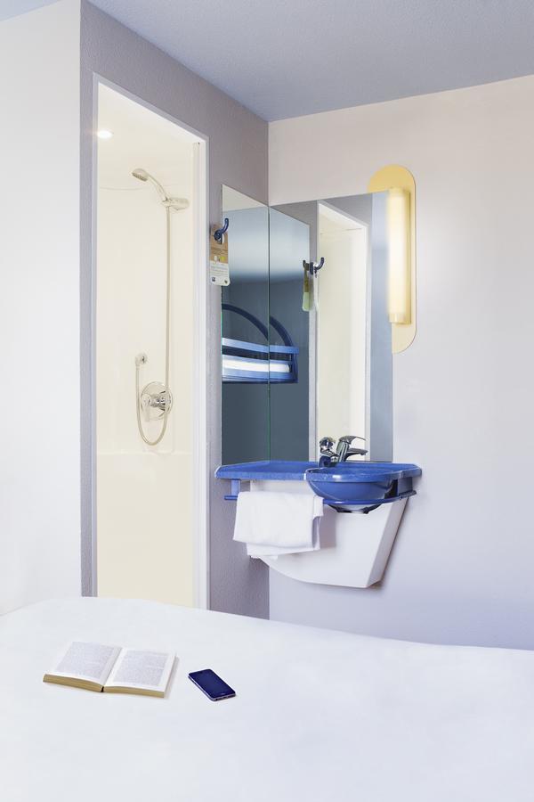 Ibis Budget Bezons Esterno foto